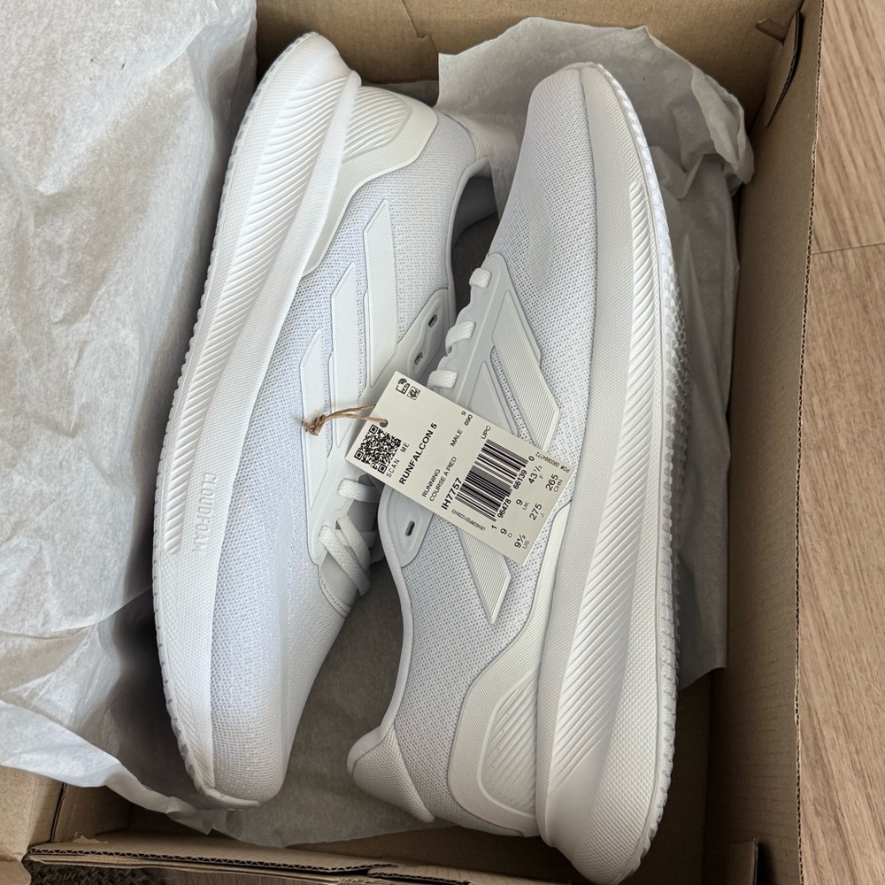 NWT Men's adidas Runfalcon 5 Cloudfoam Athletic Lace-Up Sneakers in White